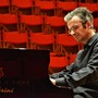 La 45ª stagione di Antidogma Musica debutta a Paesana la sera del 6 settembre con il pianista Andrea Bacchetti