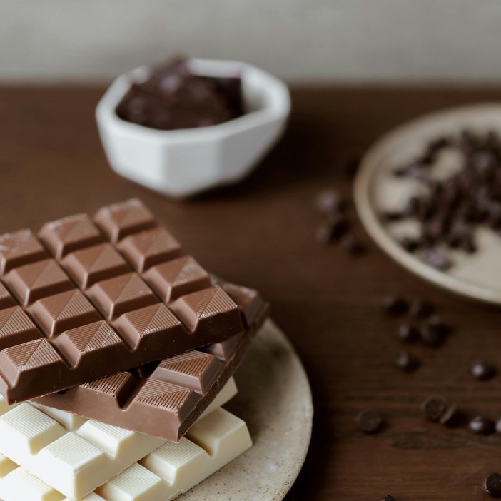 ‘None al cioccolato’ si fonde con il Natale