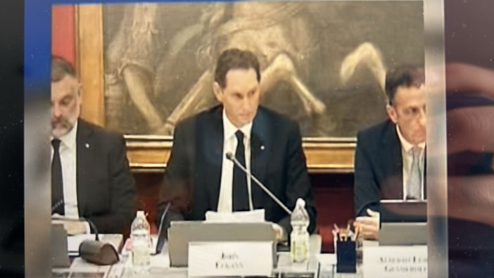 Audizione in Parlamento per John Elkann