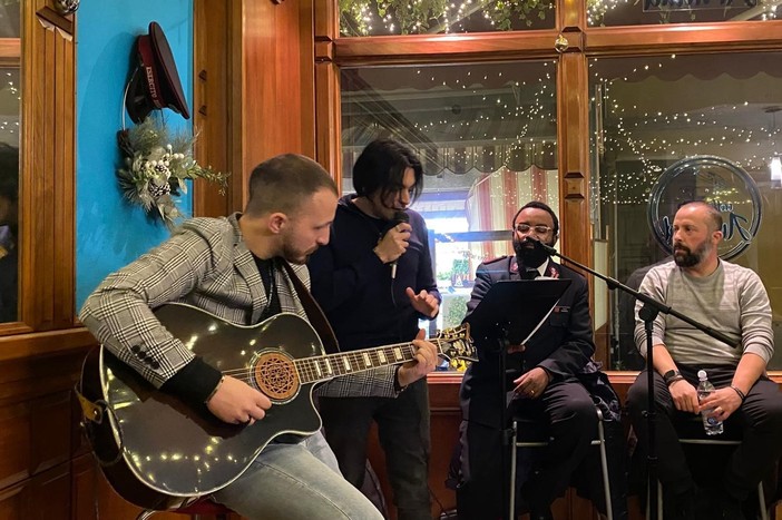 ‘Amiamoci da vivi’: l’Esercito della Salvezza di Torre Pellice esorta a festeggiare San Valentino