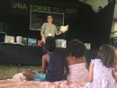 Alessandra Quaglia durante l’iniziativa Una Torre di libricini