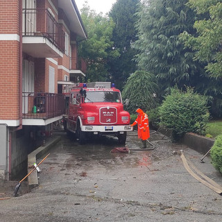 Gli Aib villaresi al lavoro da ieri