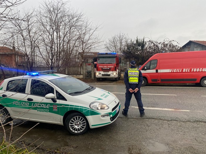 I soccorsi sul luogo dell’incendio