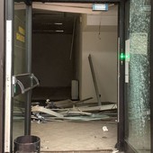 Assaltato nella notte il bancomat di via Torino a Nichelino