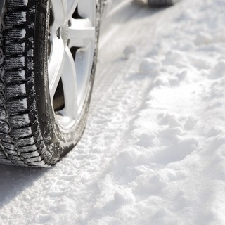 Da novembre in vigore anche nella provincia di Torino l'obbligo di gomme invernali o di catene