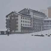 Ecco la neve: imbiancato il Canavese, oltre 30 cm sulle piste da sci in Valsusa