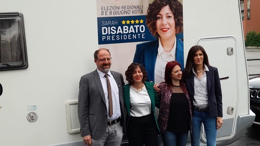 In tour per sostenere Disabato, parte il camper del M5S